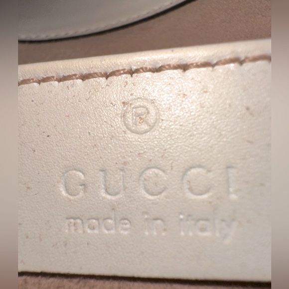 Gucci cream leather oversized clutch never used - Picture 11 of 13